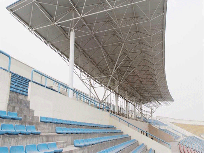 齐齐哈尔四小体育馆网架